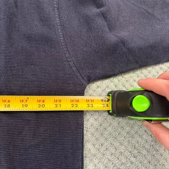 VTG 90's Notre Dame Fighting Irish Navy Faded Crewneck Sweatshirt Sz L - Picture 7 of 8